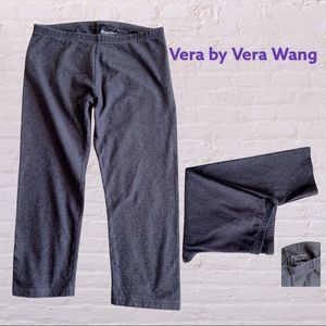 Vera Wang gray capri leggings  Size L